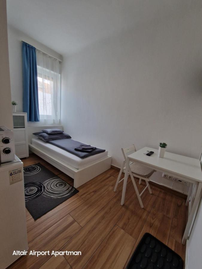 Altair Airport Apartman فيتْشيش المظهر الخارجي الصورة