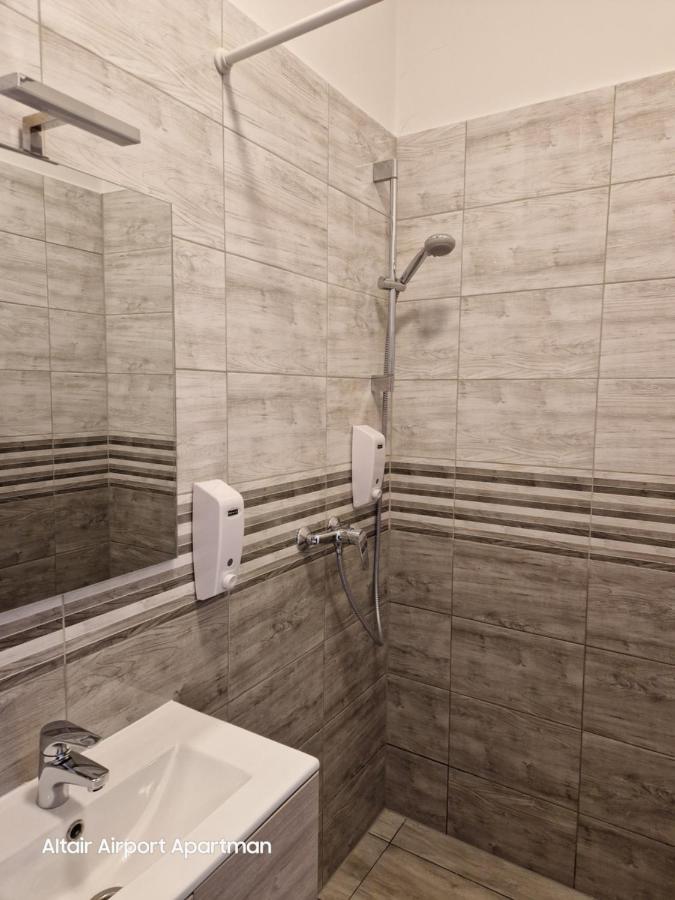 Altair Airport Apartman فيتْشيش المظهر الخارجي الصورة