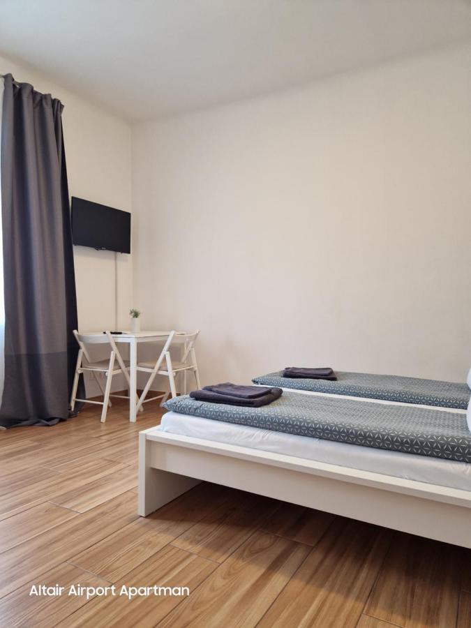 Altair Airport Apartman فيتْشيش المظهر الخارجي الصورة