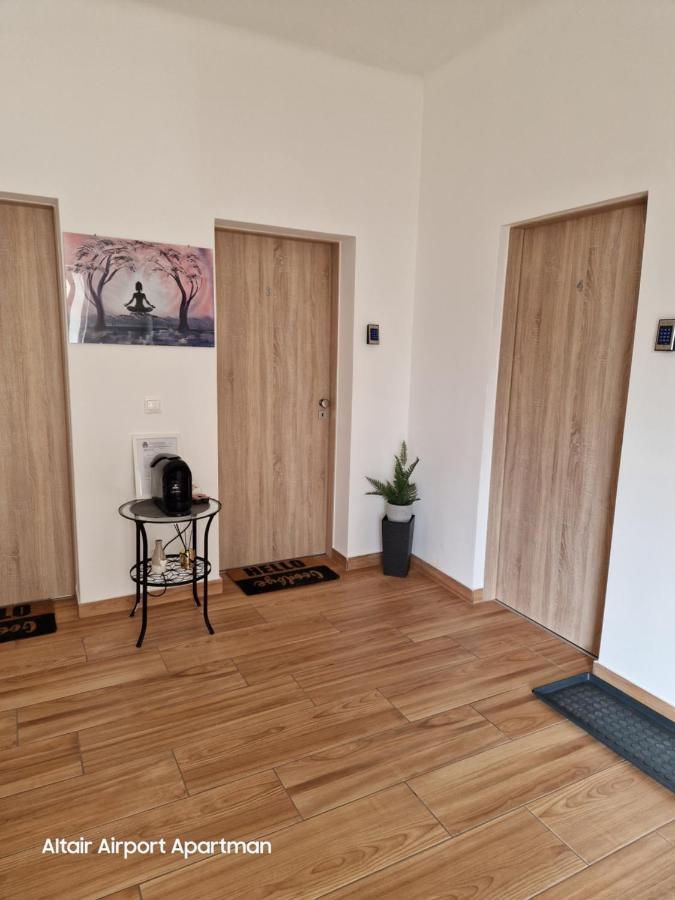 Altair Airport Apartman فيتْشيش المظهر الخارجي الصورة